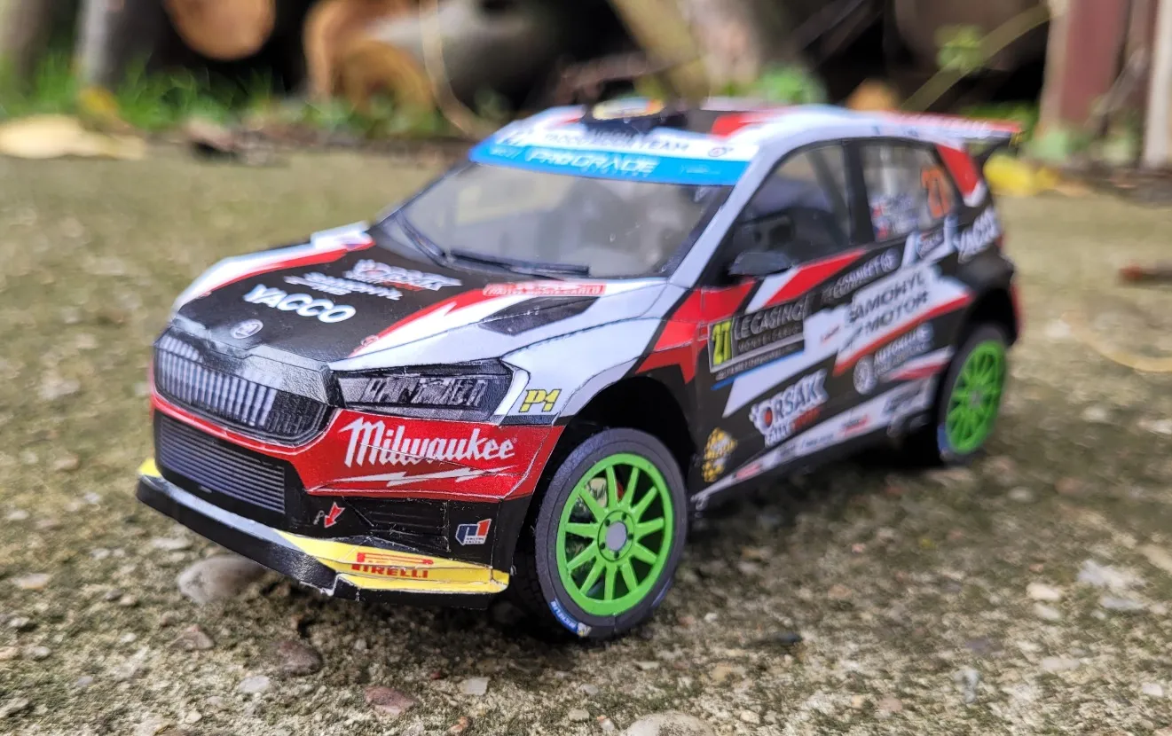 Papierový model Fabia RS Rally 2 - Cais